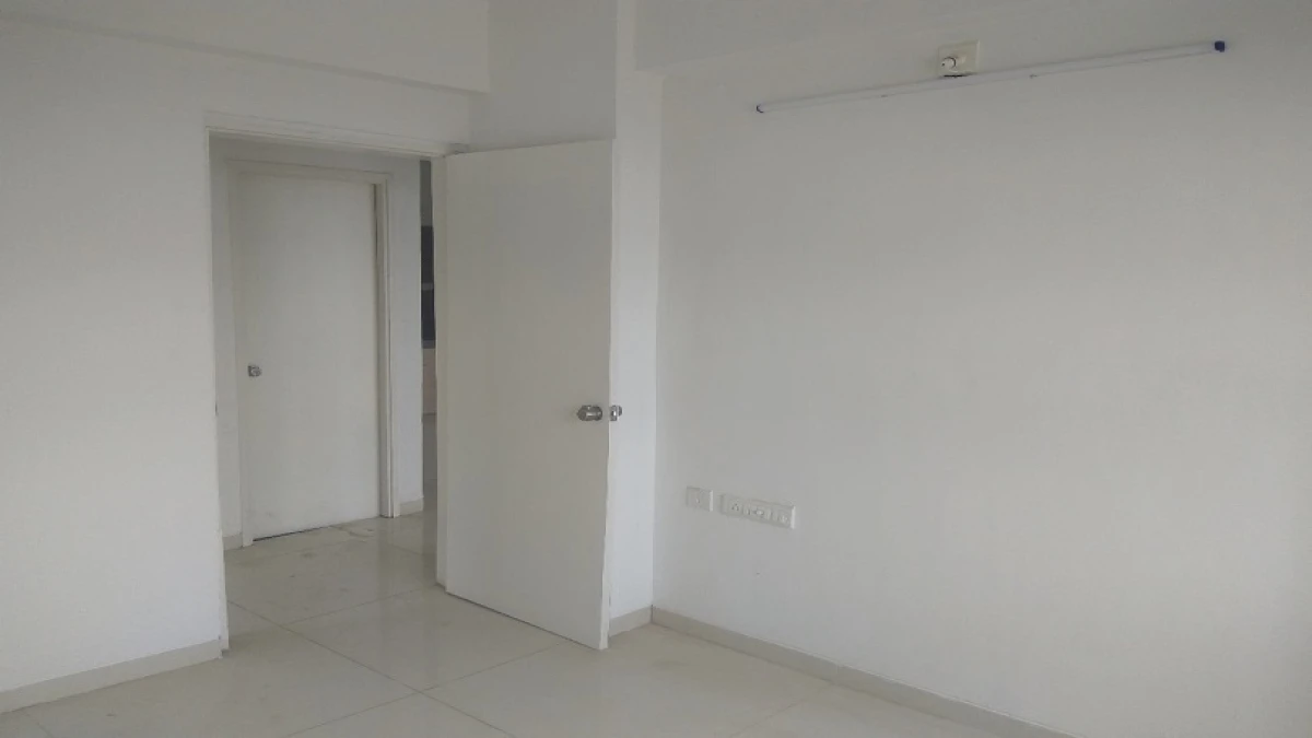 Project details page for 3 BHK Flat