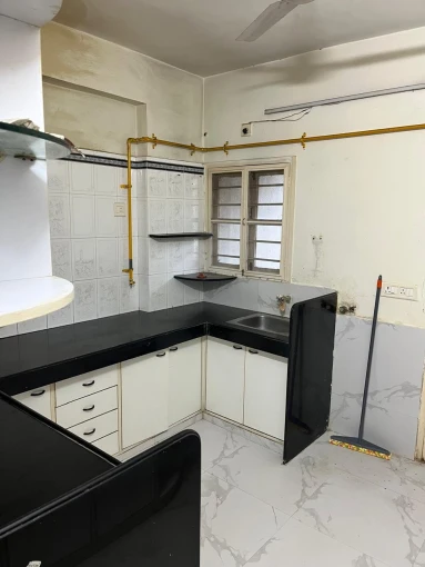 Gallery image 5 : 3 BHK Flat at Bodakdev