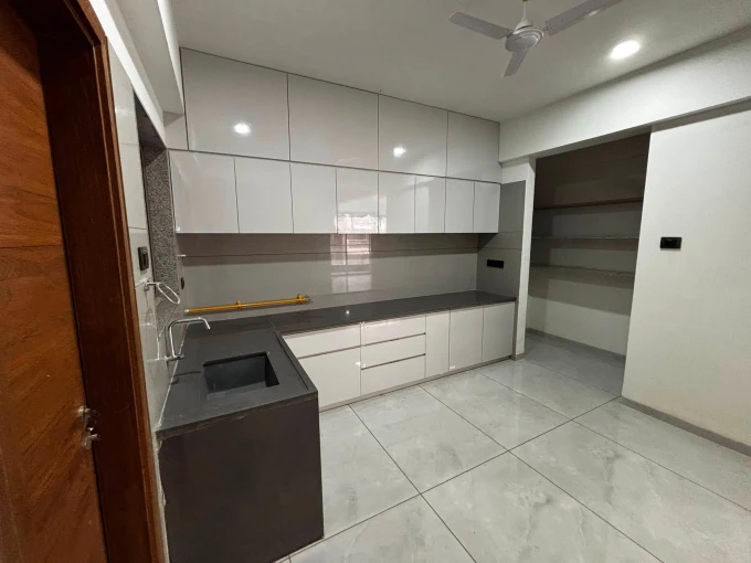 Gallery image 4 : 3 BHK Flat at Science City
