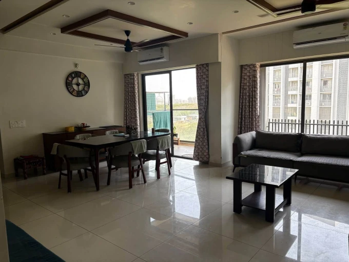 Gallery image 5 : 4 BHK Flat at Shela
