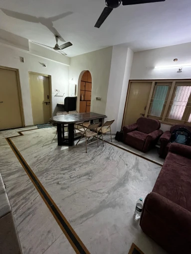 Gallery image 4 : 2 BHK Flat at Ambawadi