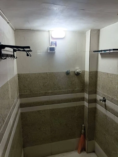 Gallery image 4 : 1 BHK Flat at Prahlad Nagar