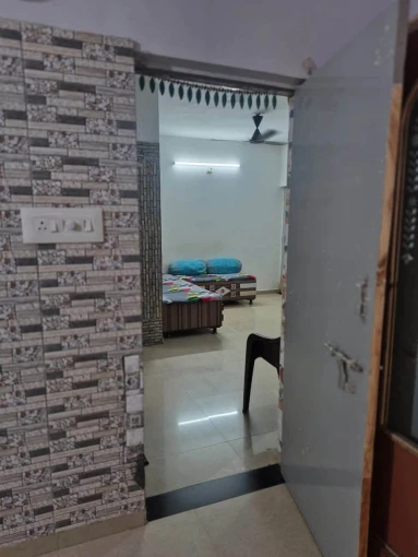 Gallery image 5 : 1 BHK Flat at Prahlad Nagar
