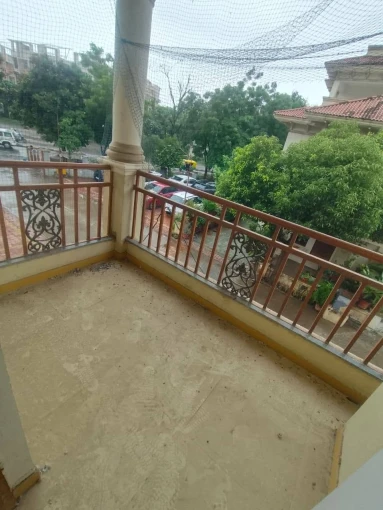 Gallery image 5 : 4 BHK Bungalow / Vila at Sola